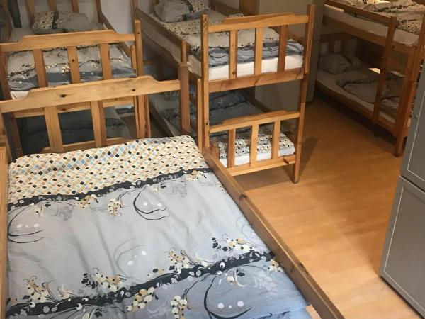 Hostel Orange : photo 6 de la chambre lit dans dortoir de 12 lits