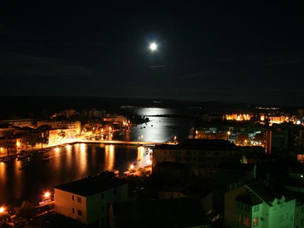 Hotel Villa Dvor : photo 7 de la chambre chambre double avec vue sur la mer