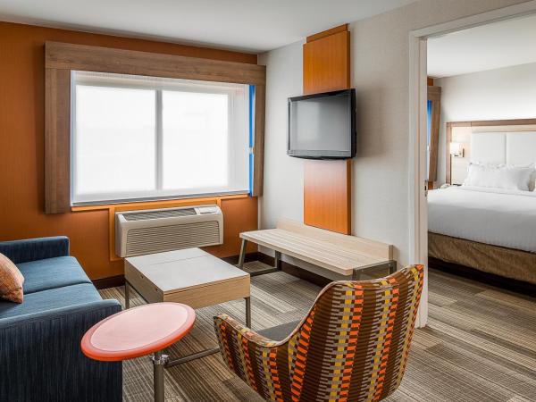 Holiday Inn Express & Suites Halifax - Bedford, an IHG Hotel : photo 3 de la chambre suite 1 chambre