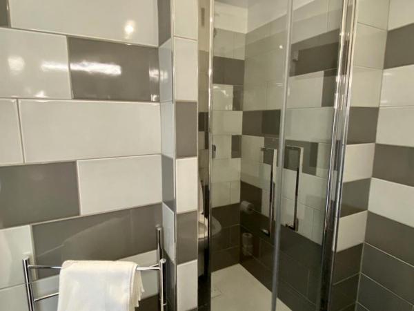 Hotel Courbet : photo 2 de la chambre chambre simple Économique