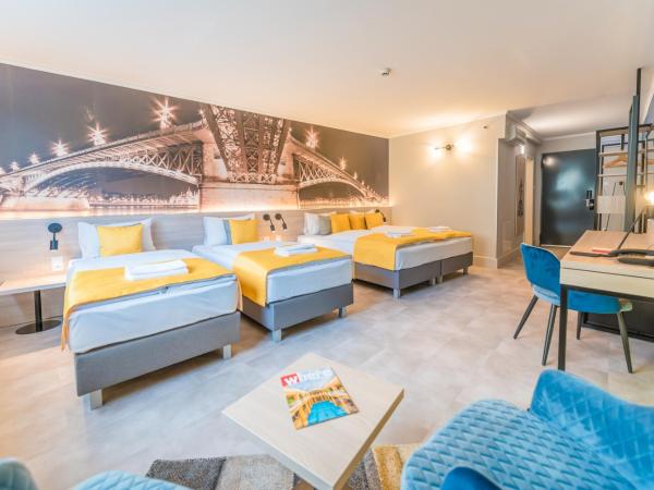 Impulso Fashion Hotel : photo 6 de la chambre chambre quadruple confort