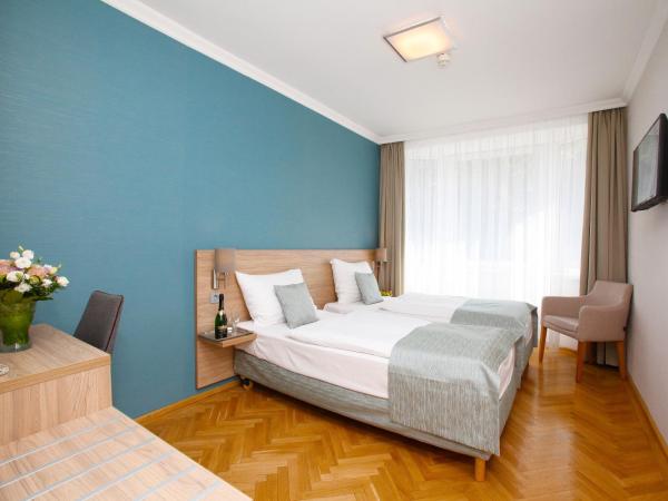 Medos Hotel : photo 7 de la chambre chambre double ou lits jumeaux confort 