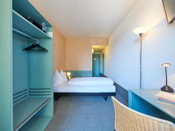 Hotel City am Bahnhof : photo 6 de la chambre chambre simple