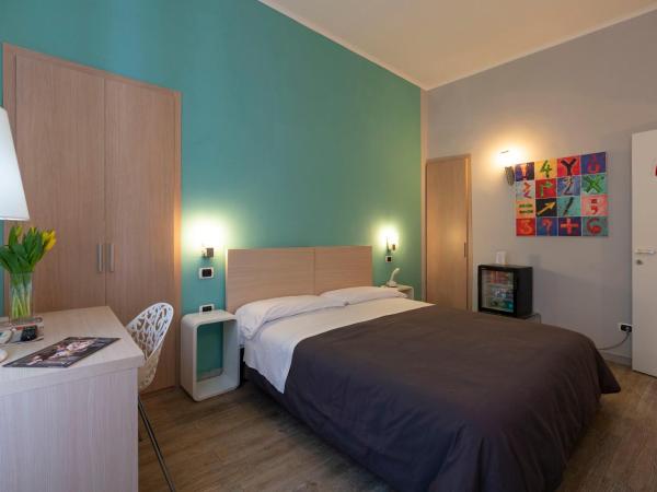 H Rooms boutique Hotel : photo 7 de la chambre chambre double ou lits jumeaux standard