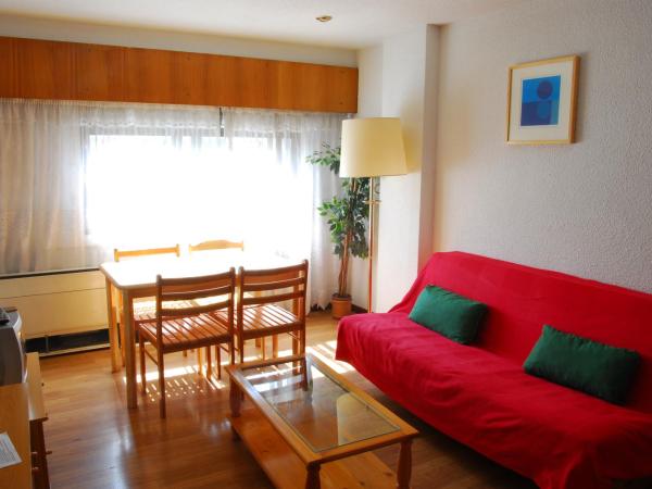 Apartamentos Goya 75 : photo 2 de la chambre appartement (2 adultes)
