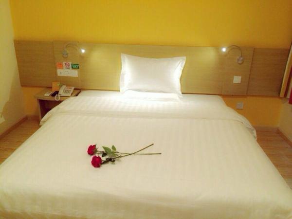 7Days Inn Hangzhou Xiaoshan People`s Square Metro Station : photo 1 de la chambre chambre lit queen-size business