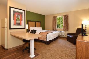 Extended Stay America Select Suites Tampa Airport Memorial Hwy : photo 3 de la chambre room #51347615