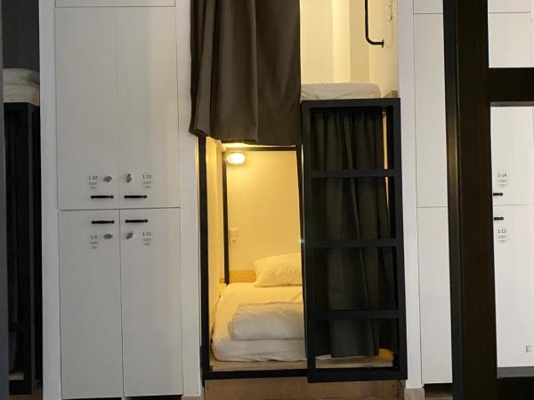 Hostel Numero Trece : photo 1 de la chambre lit dans dortoir mixte de 14 lits