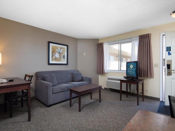 Siesta Suites : photo 2 de la chambre suite lit queen-size de luxe avec canapé-lit