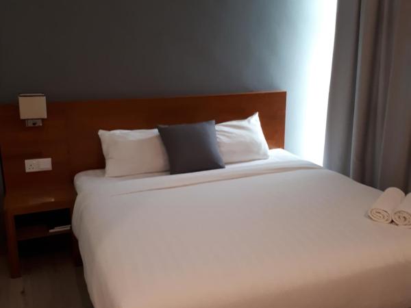 Hotin Inn : photo 1 de la chambre chambre lit king-size deluxe