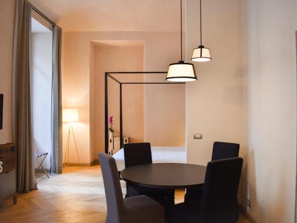 Opera35 Boutique Hotel : photo 3 de la chambre studio avec canapé-lit