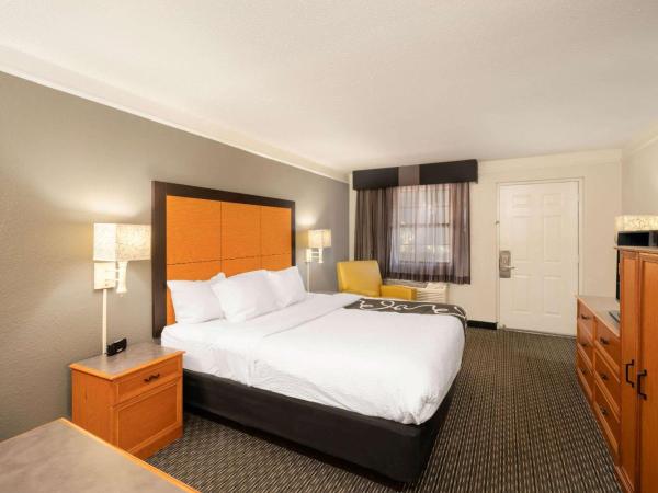 La Quinta Inn by Wyndham Nashville South : photo 6 de la chambre chambre lit king-size