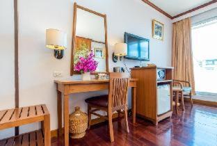 New Siam Riverside - SHA Certified : photo 3 de la chambre room #300180247