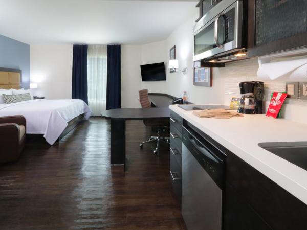 Candlewood Suites - Queretaro Juriquilla, an IHG Hotel : photo 6 de la chambre suite studio lit king-size