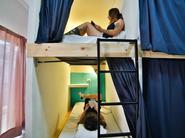 Hostal Ten to Ten Puerto Vallarta : photo 3 de la chambre lit simple dans dortoir mixte