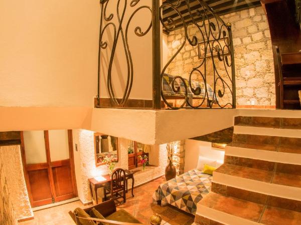 Hotel Mesón de los Remedios : photo 1 de la chambre suite master