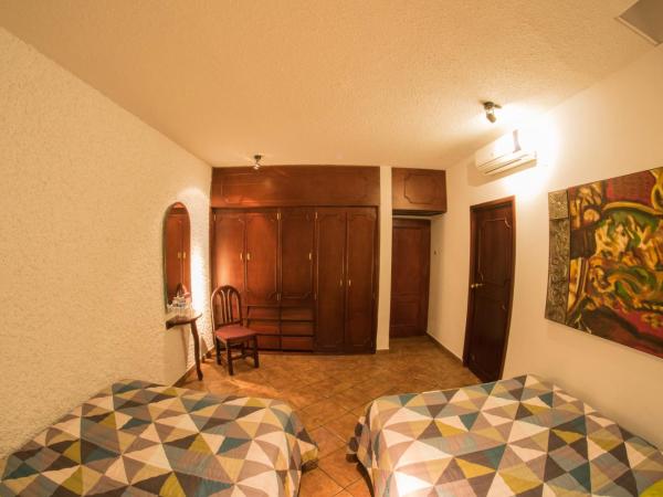 Hotel Mesón de los Remedios : photo 2 de la chambre suite junior double