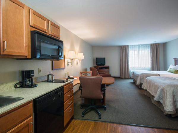Candlewood Suites Indianapolis Northwest, an IHG Hotel : photo 1 de la chambre studio queen avec 2 lits queen-size