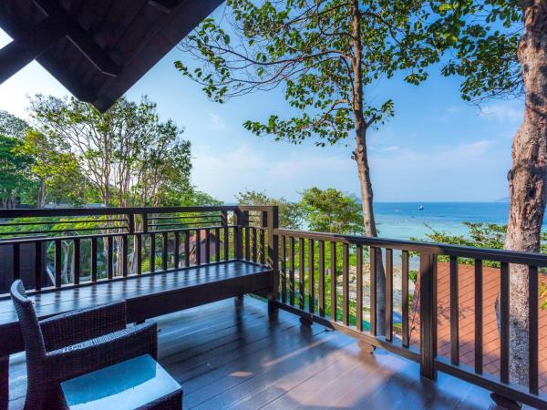 Phi Phi Holiday Resort : photo 5 de la chambre studio avec vue sur la mer de corail