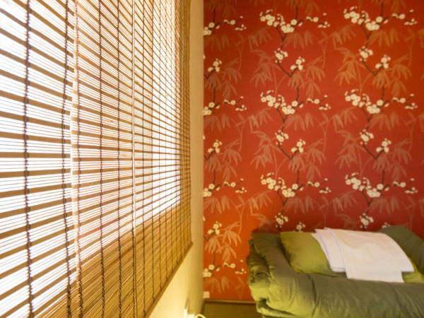 Osaka Guest House U-En : photo 4 de la chambre chambre lits jumeaux Économique