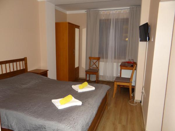 Pension Europa : photo 3 de la chambre chambre triple