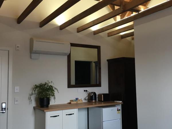 The Stables Dunedin : photo 3 de la chambre chambre lit queen-size 