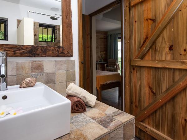 Happy Days Guest House : photo 6 de la chambre chambre lit king-size supérieure