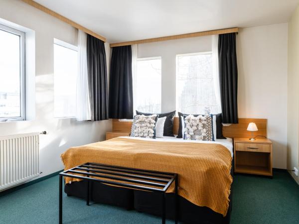 Hotel Leifur Eiriksson : photo 3 de la chambre chambre double avec vue sur l'Église