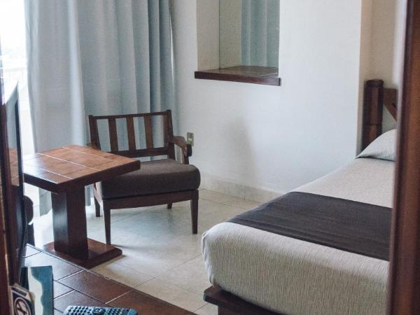 Hotel Fortin Plaza : photo 5 de la chambre suite junior