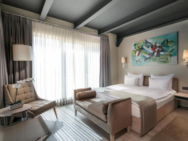 The Gate 30 Suites Ataşehir : photo 1 de la chambre chambre double deluxe avec balcon