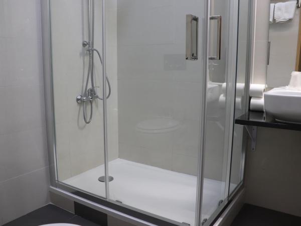 Hotel Belém Tejo - Setubalense : photo 7 de la chambre chambre familiale