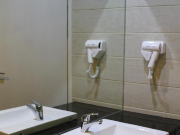 Dreamtel Jakarta : photo 1 de la chambre chambre double standard