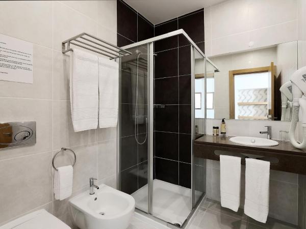 Vila Sao Vicente Boutique (Adults Only) : photo 5 de la chambre chambre double sans balcon - vue sur terres