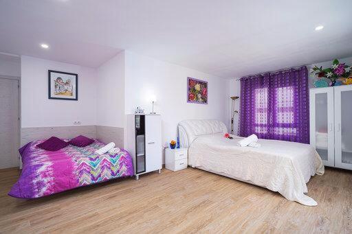 Guest House Lana Denia : photo 8 de la chambre chambre familiale avec balcon