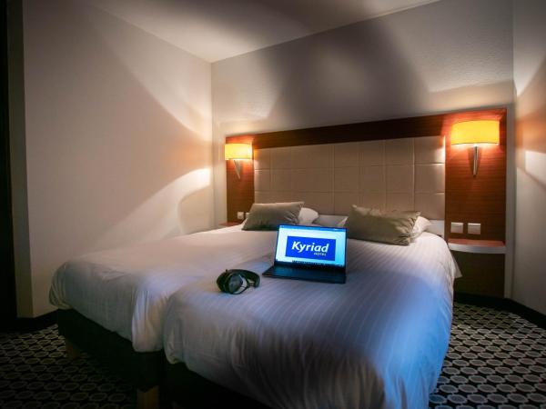 Kyriad Limoges Centre Gare - Atrium : photo 5 de la chambre chambre lits jumeaux standard