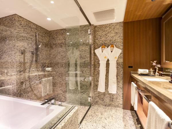 Hotel Nikko Fukuoka : photo 3 de la chambre suite vue sur le jardin