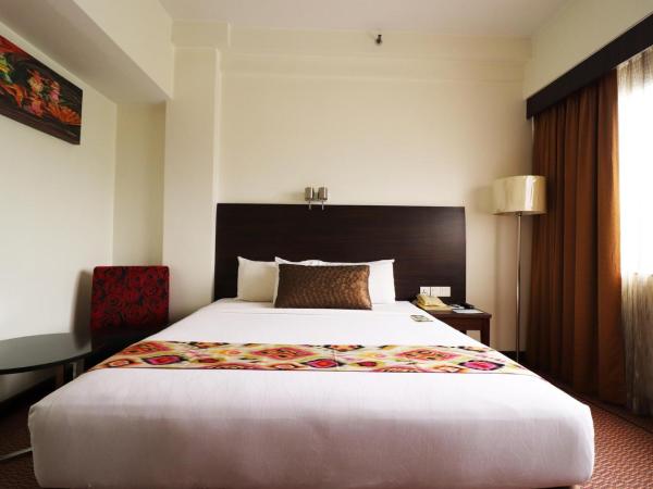 Hotel Grand Continental Kuala Lumpur : photo 8 de la chambre chambre double premium - vue sur ville