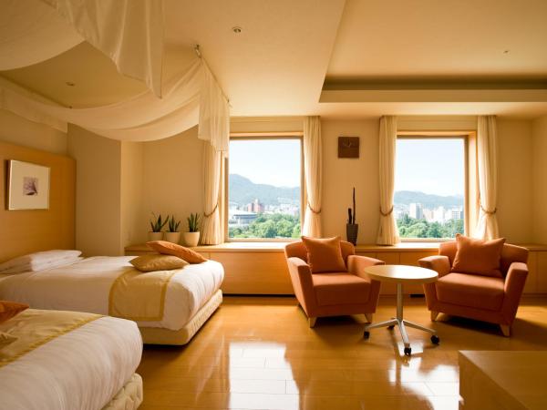 Sapporo Park Hotel : photo 6 de la chambre executive floor premium twin room with city view (2 adults) - non-smoking