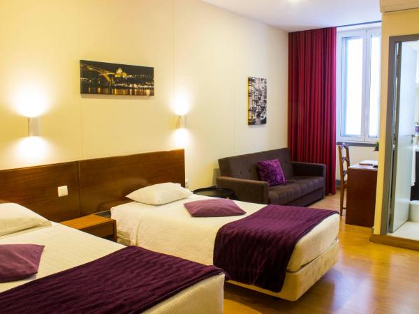 Hotel Estoril Porto : photo 1 de la chambre chambre familiale standard