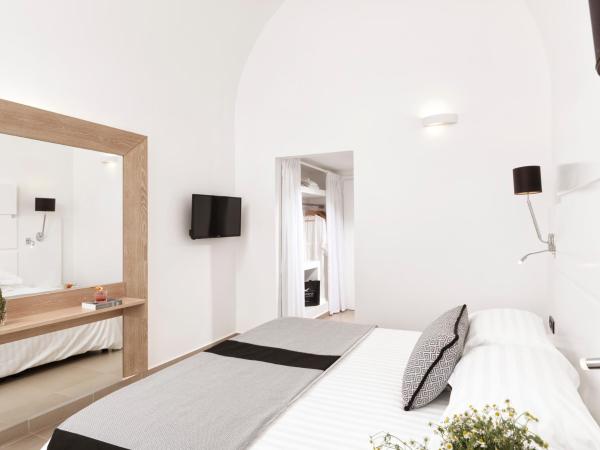 Aressana Spa Hotel & Suites - Small Luxury Hotels of the World : photo 4 de la chambre chambre double avec balcon