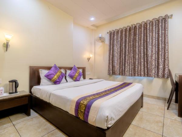 Hotel Sunday Inn : photo 9 de la chambre chambre double ou lits jumeaux standard