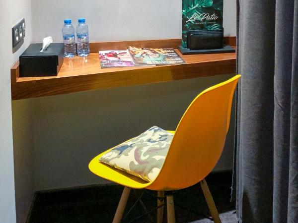 Boutique Hotel Gauthier Restaurant Terrasse : photo 6 de la chambre chambre double standard