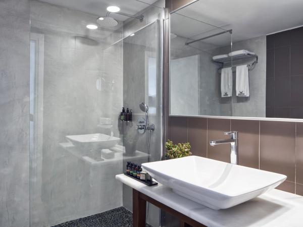 Aressana Spa Hotel & Suites - Small Luxury Hotels of the World : photo 10 de la chambre chambre double avec balcon