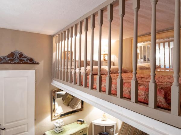 Campo Di Fiori, Maisons de Charme : photo 5 de la chambre suite angela