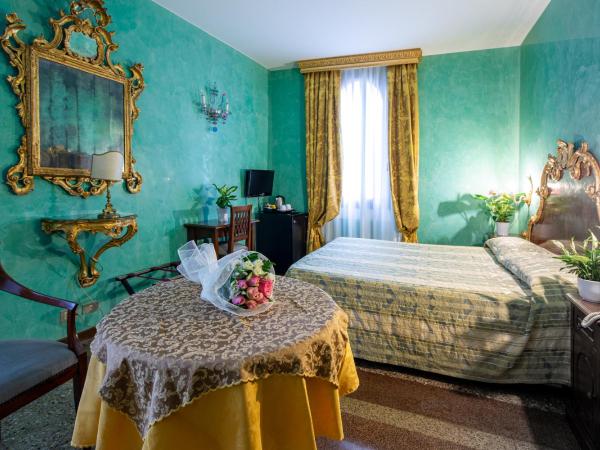 Hotel Marconi : photo 4 de la chambre chambre quadruple