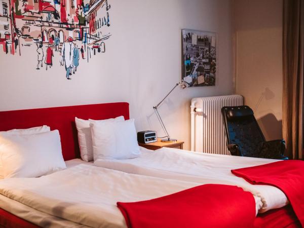 Hotell Stadsparken : photo 6 de la chambre chambre lit king-size double de luxe
