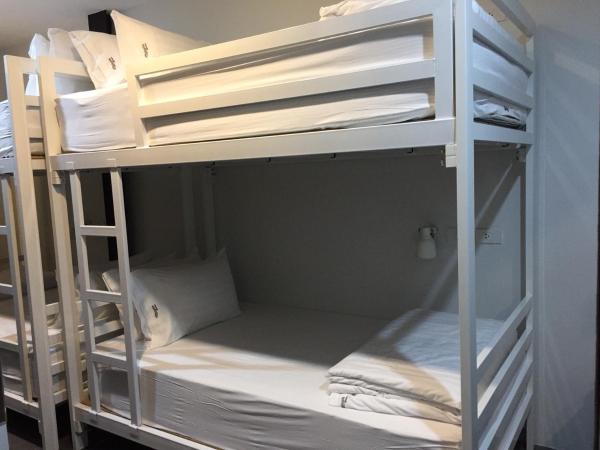 Marwin Space : photo 3 de la chambre dortoir mixte de 4 lits