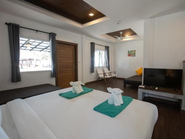 Southern Lanta Resort - SHA Extra Plus : photo 3 de la chambre chambre familiale - vue sur mer