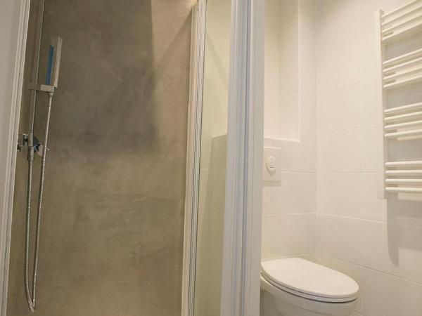 Le Grand Large Bord de Mer Hotel & Appartements : photo 10 de la chambre appartement signature avec terrasse - vue sur mer