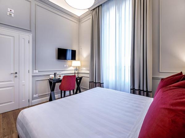 Hotel Ungherese Small Luxury Hotel : photo 7 de la chambre chambre double ou lits jumeaux - vue sur jardin